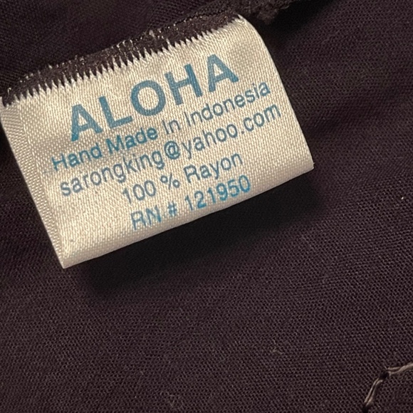 Beach Sarong - Picture 7 of 9